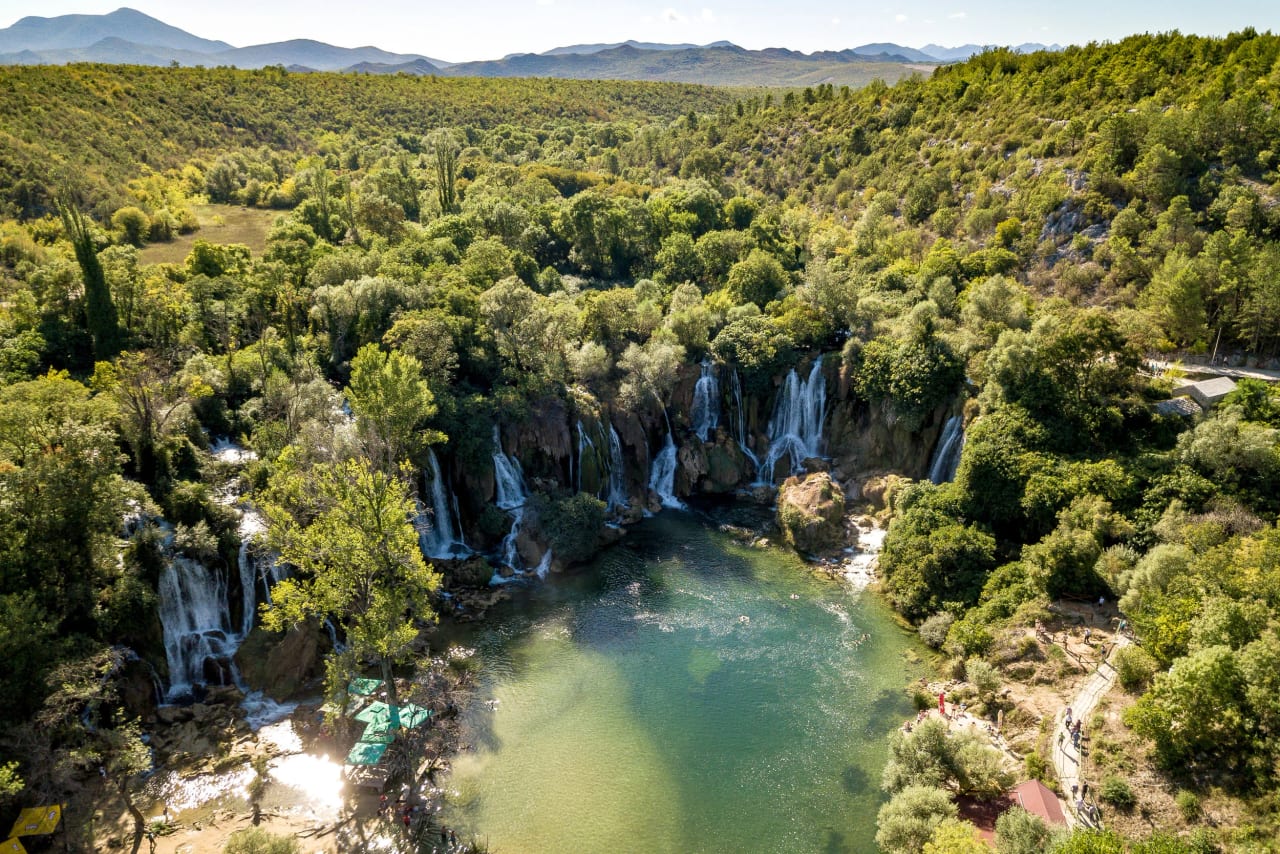 1/100 sec at f/2.2, ISO 100